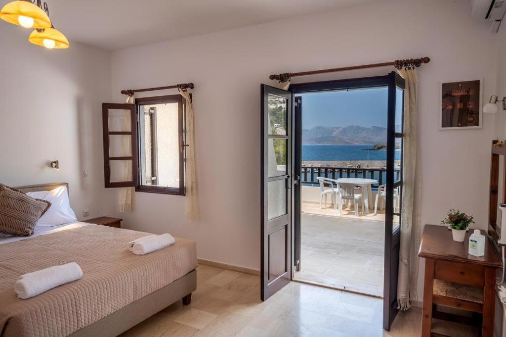 Pelagos Seafront Accommodation - George Μυρτιές Εξωτερικό φωτογραφία